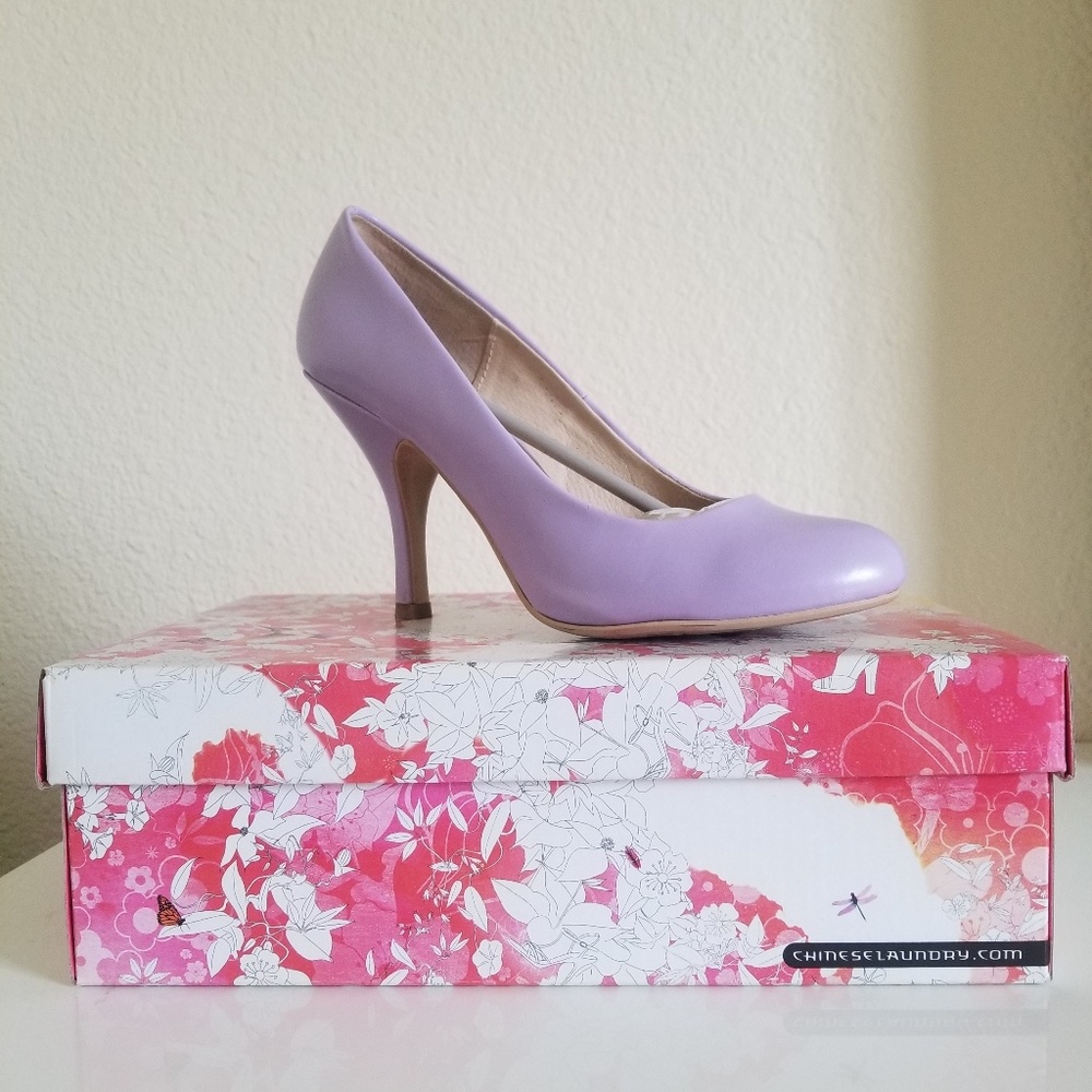 Lilac Pin Up Heels